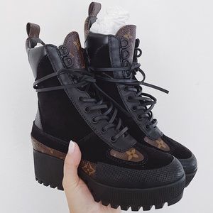 Louis Vuitton Laureate Desert Boot